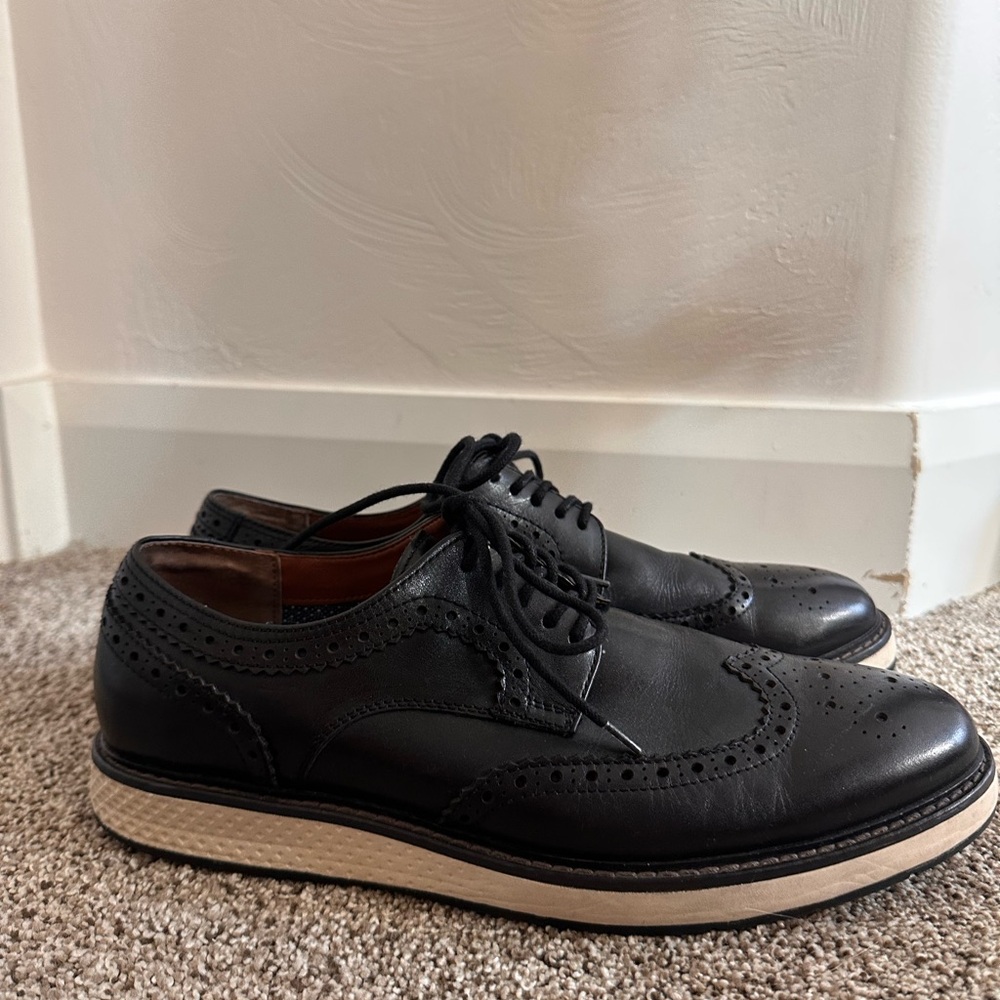 Vince Camuto Black Leather Brogue Oxfords